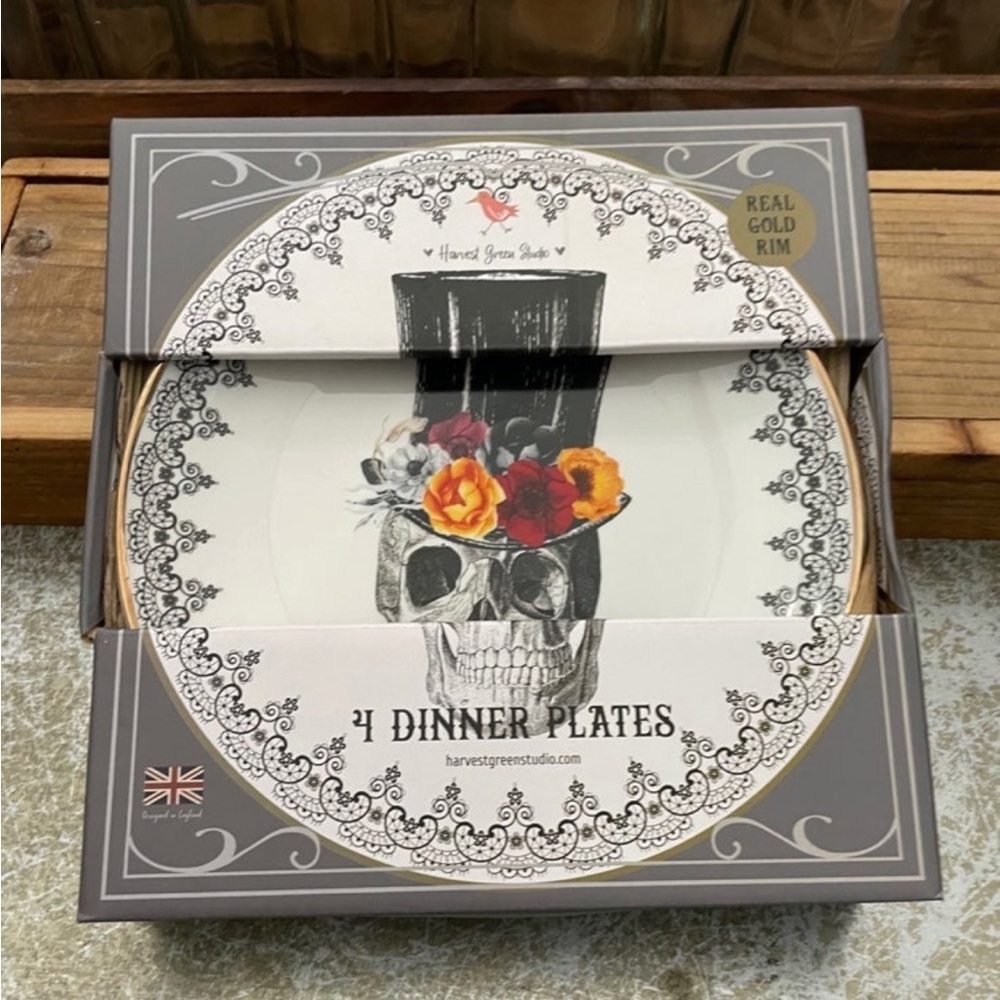 GREEN HAVEST HALLOWEEN TOP Hat Floral Skull” Dinner Plates.